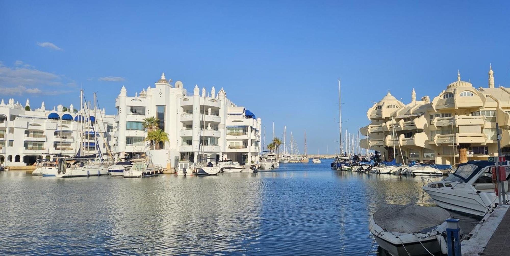 Marina Paradise Benalmadena Apartment Exterior photo